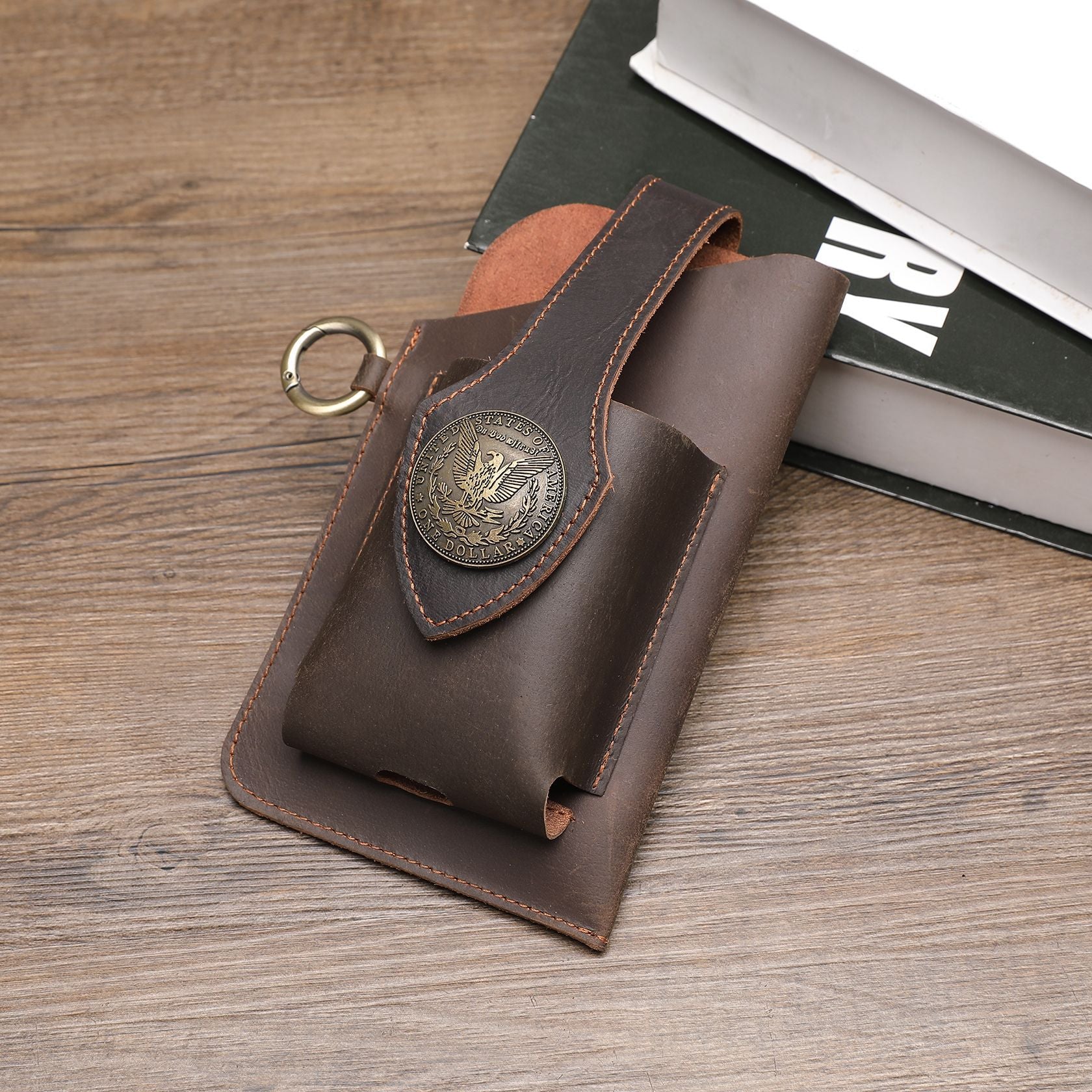 BeltBag - The Multifunctional Leather Phone Bag