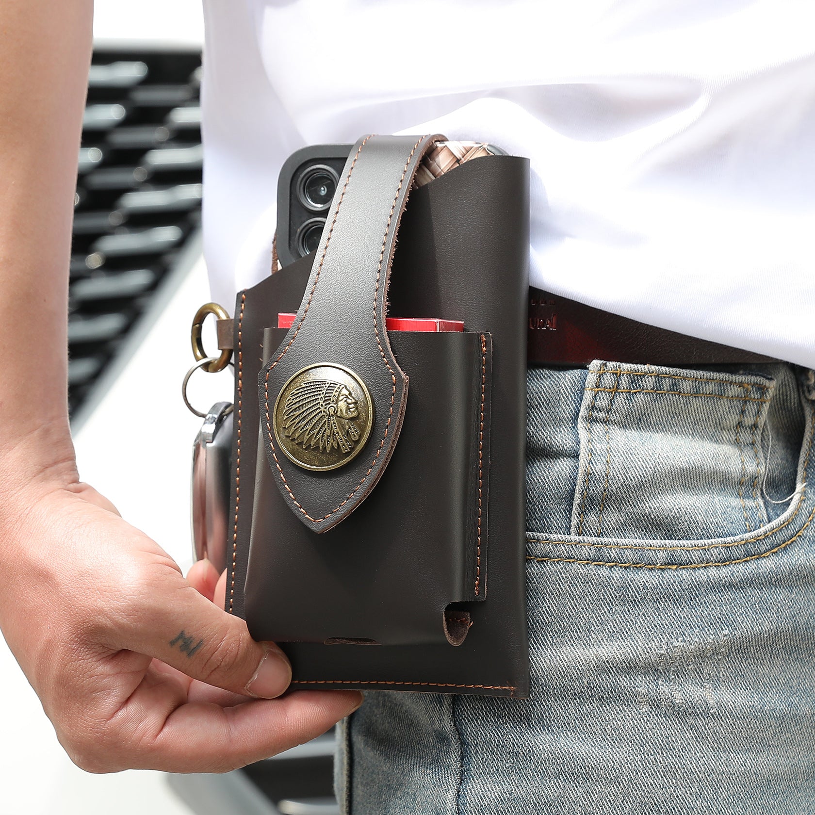 BeltBag - The Multifunctional Leather Phone Bag